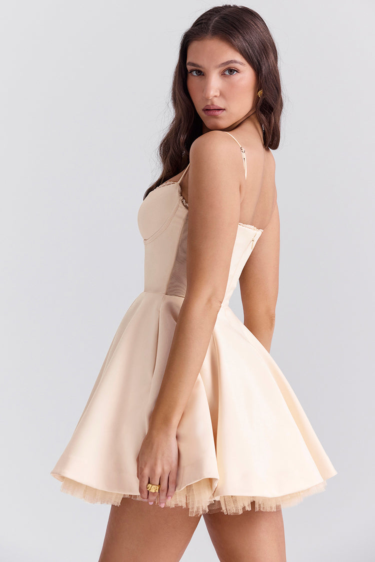 Robe Eleonore