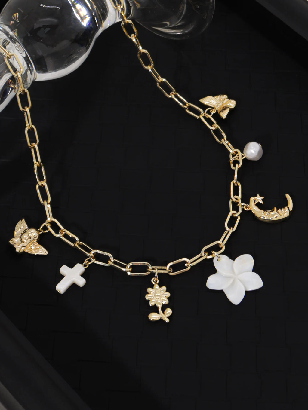 Collier Charms