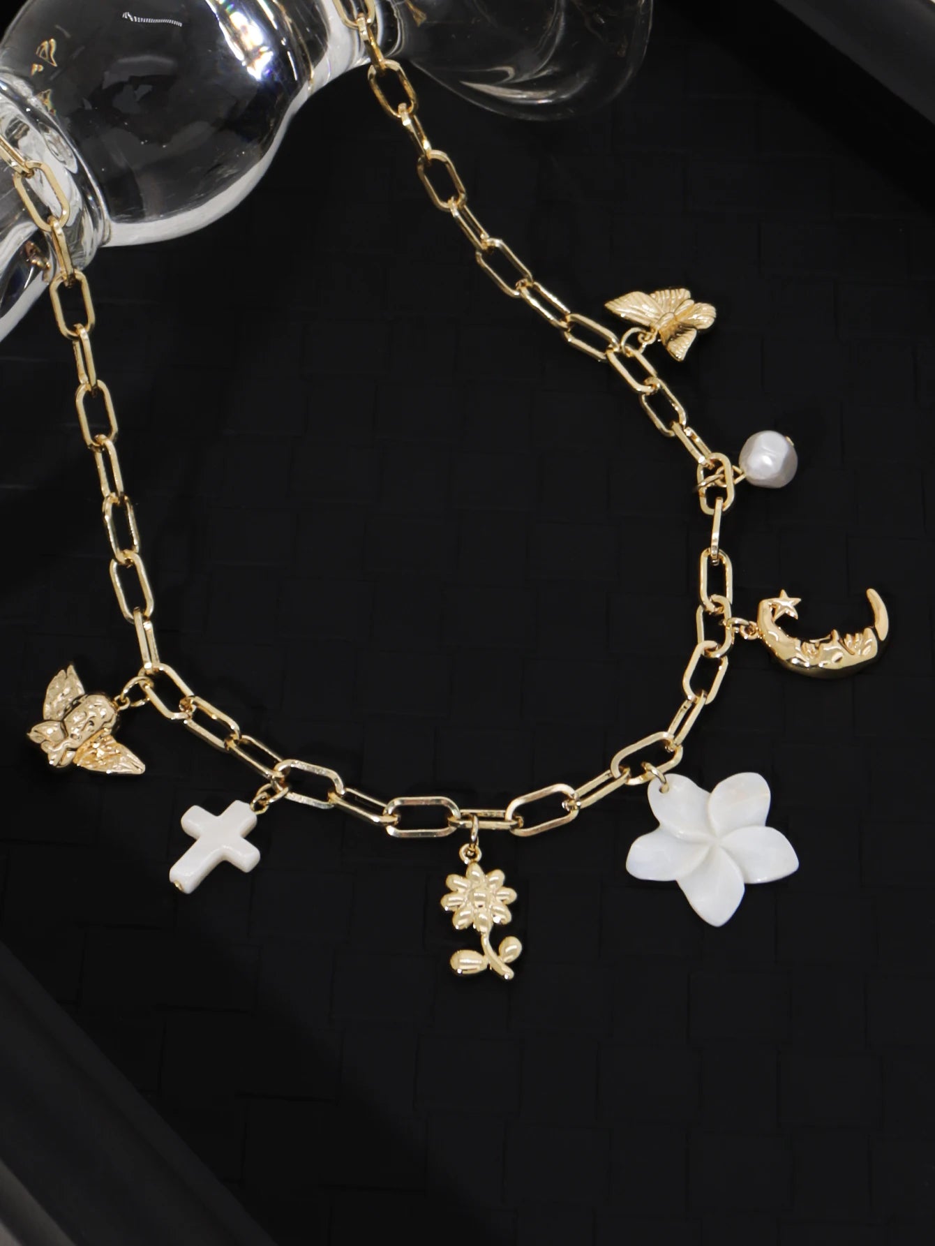 Collier Charms
